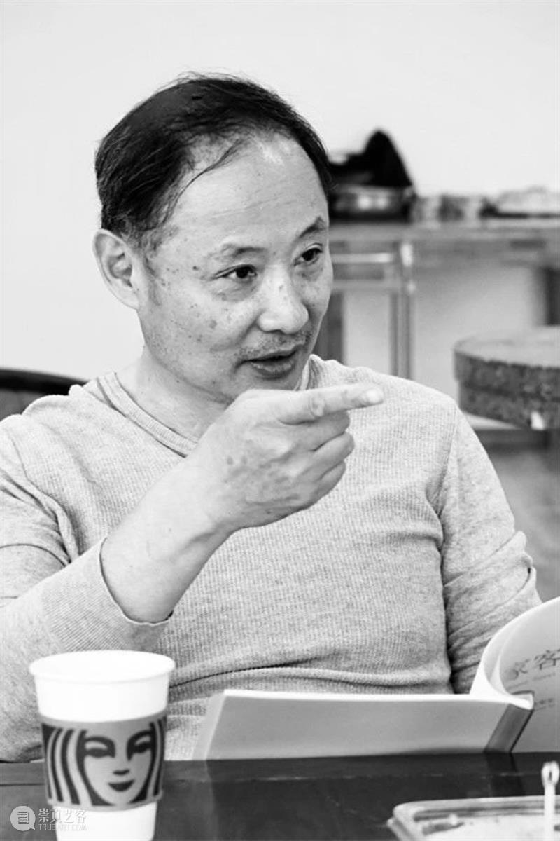 话剧是什么,请来看《家客》。 视频资讯 上海话剧艺术中心 家客 话剧 GUEST 丈夫 故事 戏剧 作品 编剧 喻荣军 灵感 崇真艺客